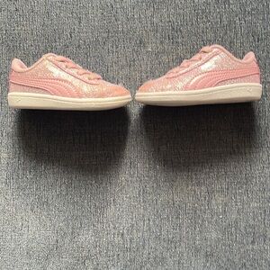 PUMA pink sparkle sneakers toddler 5